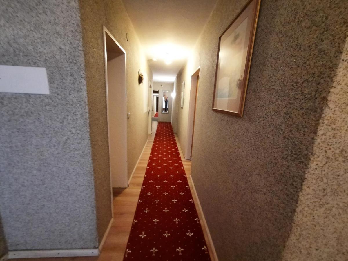 Hotel Pb Γκόσλαρ Εξωτερικό φωτογραφία