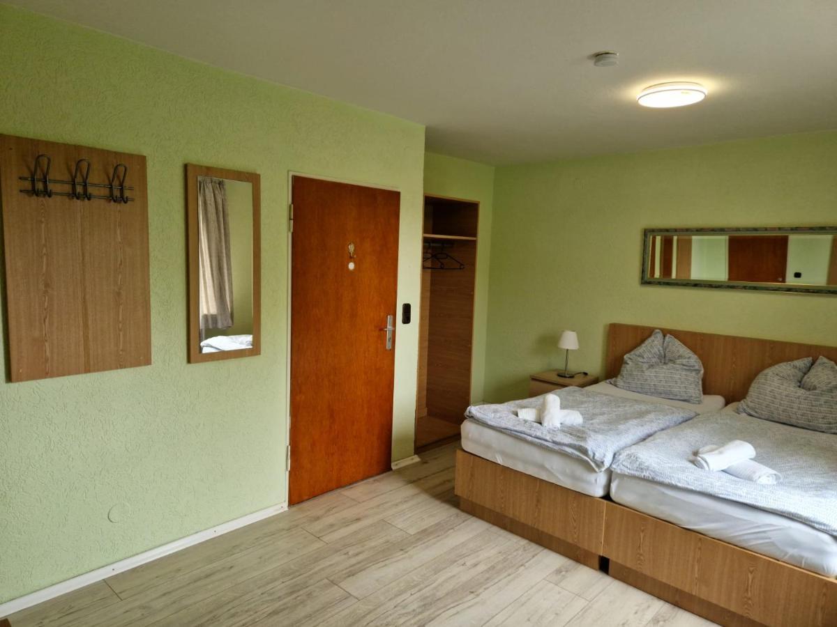 Hotel Pb Γκόσλαρ Εξωτερικό φωτογραφία